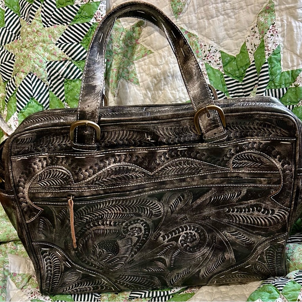J.L. Salidivar Elegant Black Tooled Leather Large Tote Organizer Bag Black gray